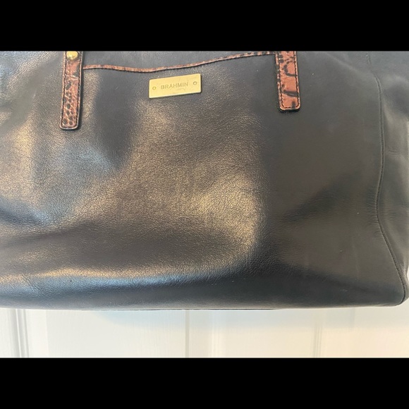 Brahmin Melbourne Satchel - Picture 3 of 8